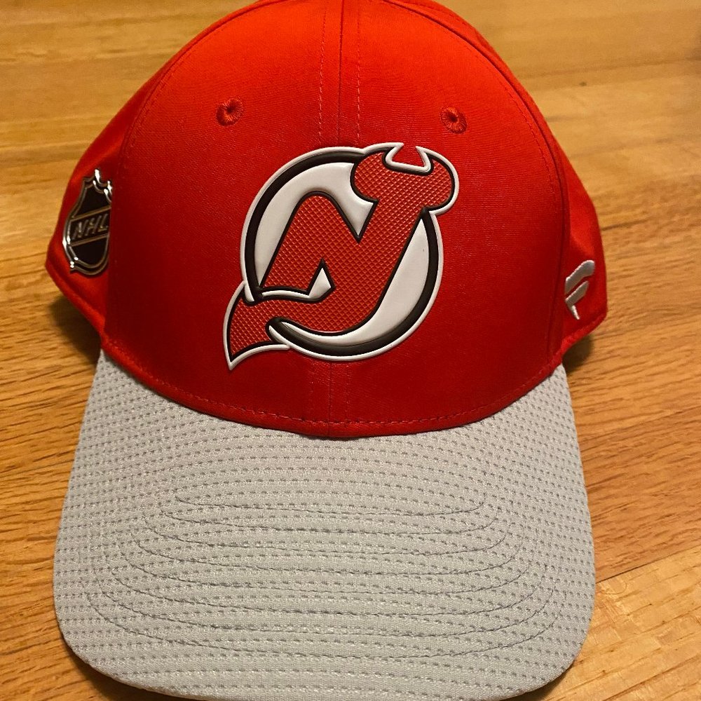 New Jersey Devils Fanatics Authentic Pro Snapback